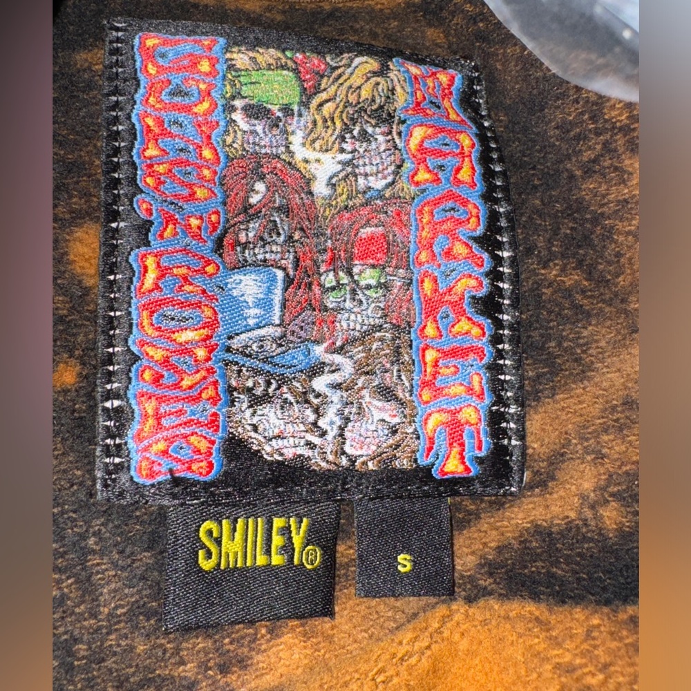 🌹 NWOT! Market x Smiley x Guns N’ roses Tie Dye Sweatshirt - Picture 7 of 7